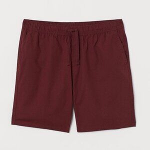 Cotton draw string pull on shorts in burgundy